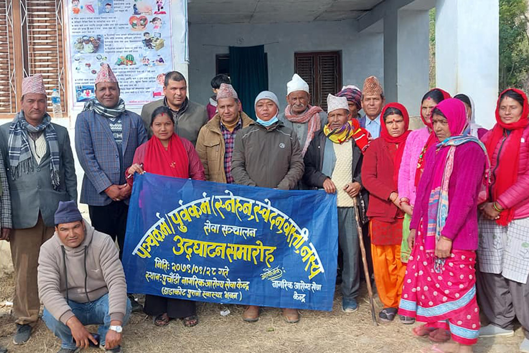 आयुर्वेद उपचारमा बैतडीका नागरिकको पहुँच बढ्दै 